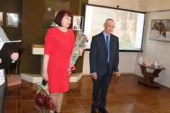 Директор музея Л.И. Капшурова и Г.М. Дубино на открытии выставки в музее.